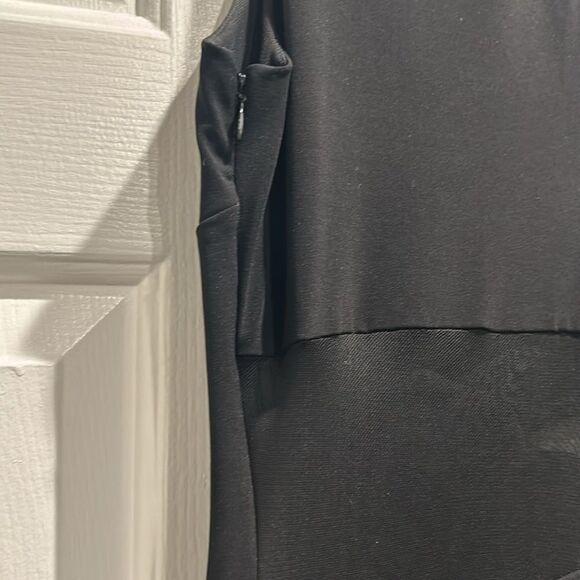 Elizabeth And James Black Dress, Size Large - Picture 8 of 13